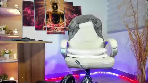 Snapshot of alessandro__wye chatting on 02-03-25, 10:54 ALESSANDRO WYE online show from 02-03-25, 10:54
