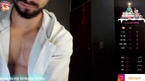 Snapshot of alessandro_dibellucci chatting on 12-13-24, 10:51 Kciqu3 Independent model online show from 12-13-24, 10:51