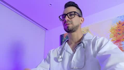 Snapshot of alessandro_dibellucci chatting on 10-09-25, 11:47 Kciqu3 Independent model online show from 10-09-25, 11:47