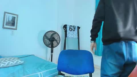 Snapshot of alessandro_dybala chatting on 02-08-26, 12:08 Alessandro Dybala online show from 02-08-26, 12:08