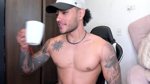 Alessandro Vanni online show from 12-07-24, 01:07