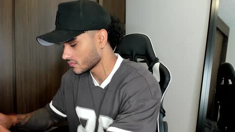 Alessandro Vanni online show from 12-29-24, 03:24