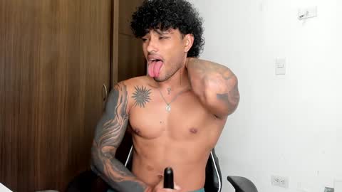 Alessandro Vanni online show from 01-22-25, 11:32