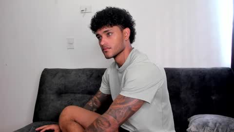 Alessandro Vanni online show from 02-17-25, 12:48