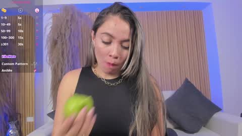 Alessia  Everyday From 0530 to 1430 Col Time online show from 02-06-25, 11:54