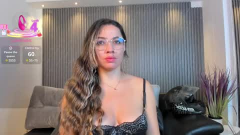 Alessia  Everyday From 0530 to 1430 Col Time online show from 03-05-25, 12:00