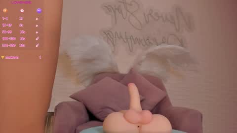 Snapshot of alessiacorleone_ chatting on 01-07-25, 11:14 Alessia online show from 01-07-25, 11:14