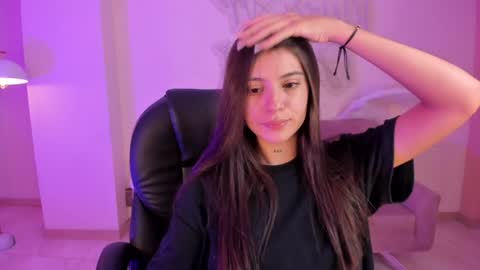 Snapshot of alessiacorleone_ chatting on 01-08-25, 08:07 Alessia online show from 01-08-25, 08:07