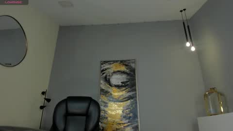 Snapshot of alessiacorleone_ chatting on 03-01-25, 08:10 Alessia online show from 03-01-25, 08:10