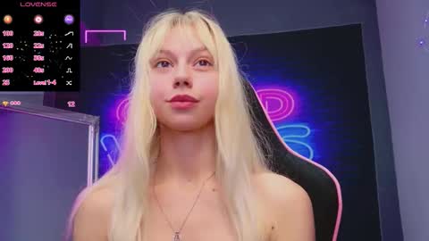 alessiacroft online show from 10-10-25, 04:44