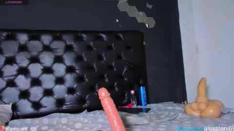 Snapshot of alessiani69 chatting on 03-15-26, 11:55 Alessa online show from 03-15-26, 11:55