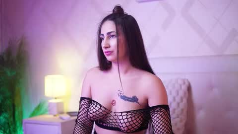 Snapshot of alessiaplays chatting on 02-26-26, 09:03 Alessia online show from 02-26-26, 09:03