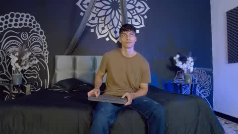 Alessio online show from 11-05-25, 12:38