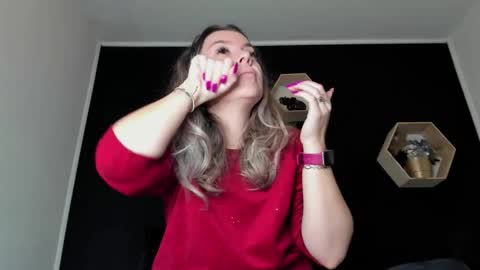 Snapshot of alesys69 chatting on 10-15-25, 10:54 alesys69 online show from 10-15-25, 10:54