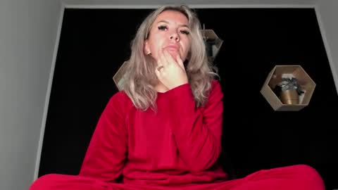 Snapshot of alesys69 chatting on 11-10-25, 04:11 alesys69 online show from 11-10-25, 04:11