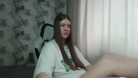 Aletta Oushen online show from 03-05-26, 09:38