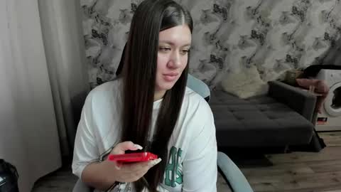 Aletta Oushen online show from 03-26-26, 10:54