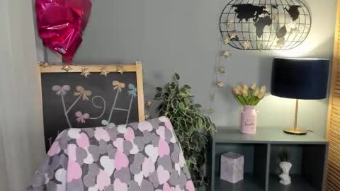 alettablacck online show from 11-05-25, 01:05