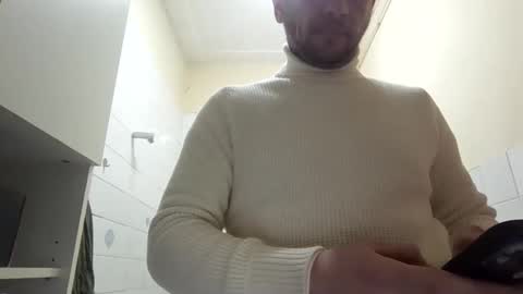 alex572241 online show from 12-04-25, 11:02