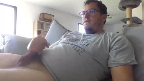 Snapshot of alex90080 chatting on 04-07-26, 07:42 alex90080 online show from 04-07-26, 07:42