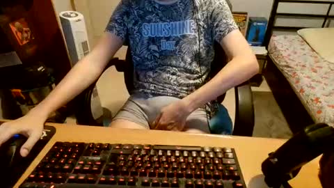 Alex online show from 11-15-25, 07:43