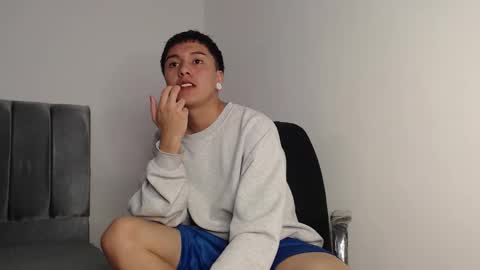 Owen online show from 11-08-25, 01:39