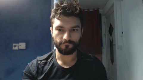 Snapshot of alex_blu chatting on 12-22-25, 04:26 Alex online show from 12-22-25, 04:26