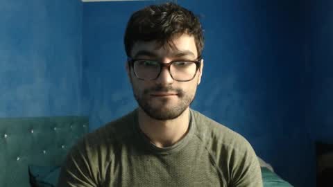 Snapshot of alex_blu chatting on 01-09-26, 10:22 Alex online show from 01-09-26, 10:22