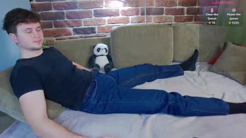 Alex online show from 12-05-25, 05:49