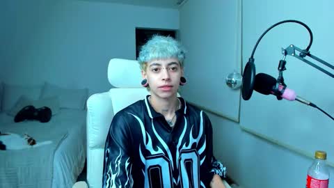 Residente0xxx online show from 02-10-26, 06:50