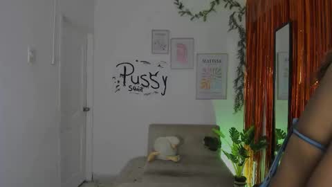 alexis online show from 10-20-25, 06:08