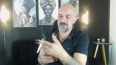 Alex Saints online show from 10-26-25, 08:15