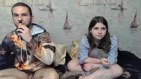 Snapshot of alex_sarah_sex chatting on 02-10-25, 10:40 Alex and Sarah online show from 02-10-25, 10:40