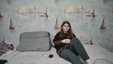 Snapshot of alex_sarah_sex chatting on 10-18-25, 10:54 Alex and Sarah online show from 10-18-25, 10:54