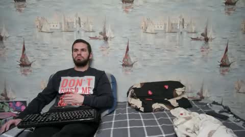 Snapshot of alex_sarah_sex chatting on 10-27-25, 09:41 Alex and Sarah online show from 10-27-25, 09:41