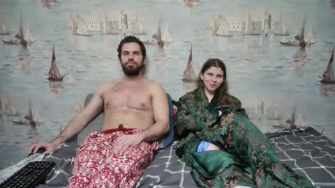 Snapshot of alex_sarah_sex chatting on 11-25-25, 12:10 Alex and Sarah online show from 11-25-25, 12:10