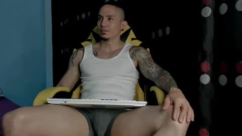 alex_sthorm online show from 02-11-25, 02:03