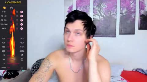 Alex WandHot online show from 11-09-25, 12:58