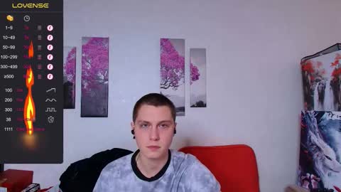 Snapshot of alex_wandhot chatting on 02-10-26, 10:19 Alex WandHot online show from 02-10-26, 10:19