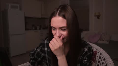 Snapshot of alexa_feels chatting on 01-15-25, 05:29 Little Duck homie online show from 01-15-25, 05:29