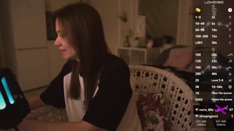 Snapshot of alexa_feels chatting on 03-09-25, 09:03 Little Duck homie online show from 03-09-25, 09:03