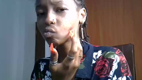 Snapshot of alexa_foxxie chatting on 02-04-25, 09:07 Alexa online show from 02-04-25, 09:07