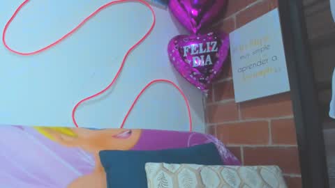 alexa latina online show from 09-26-25, 02:32