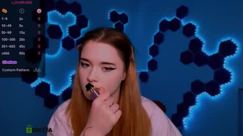 alexa_night_ online show from 11-25-25, 09:59