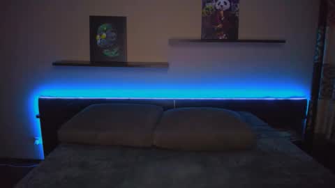 angel online show from 11-06-25, 12:44