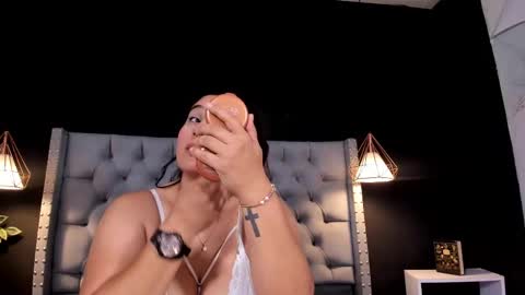 C A M I L A  online show from 10-09-25, 10:57