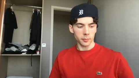 Snapshot of alexander0_ chatting on 03-01-26, 09:22 Alexander online show from 03-01-26, 09:22