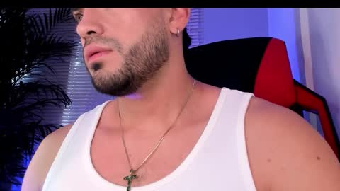 Alexander Diaz online show from 10-15-25, 02:39