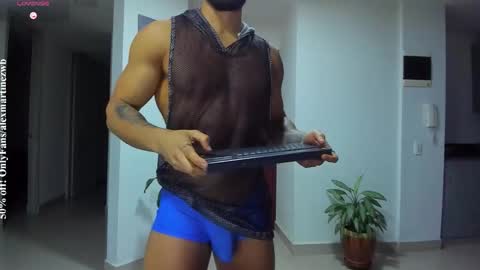 Onlyfansalexmartinezwb  Instagram alexwbmartinez  Twitter martinezcb937 online show from 10-22-25, 12:00