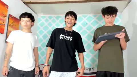 chicos hot online show from 12-06-24, 08:18
